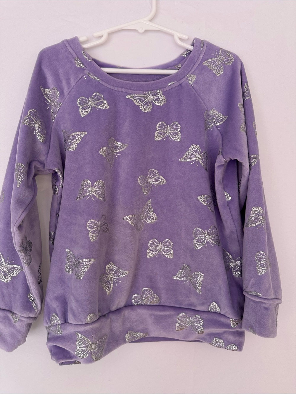 Purple Butterfly Print Pullover Sweatshirt